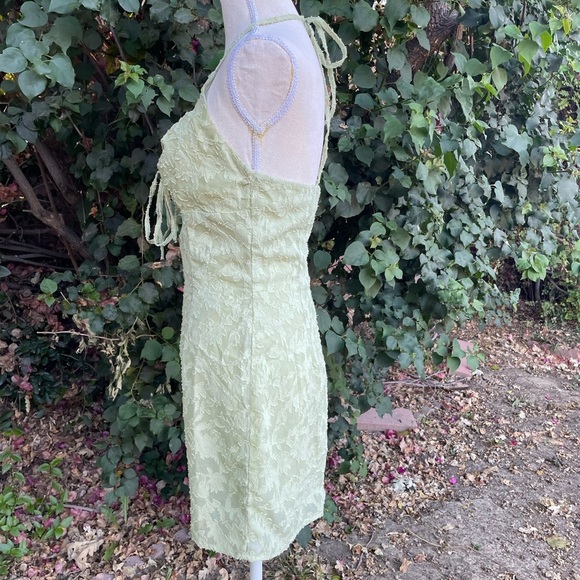 Princess Polly ANDRE MINI DRESS Halter Size 6 - Picture 4 of 11